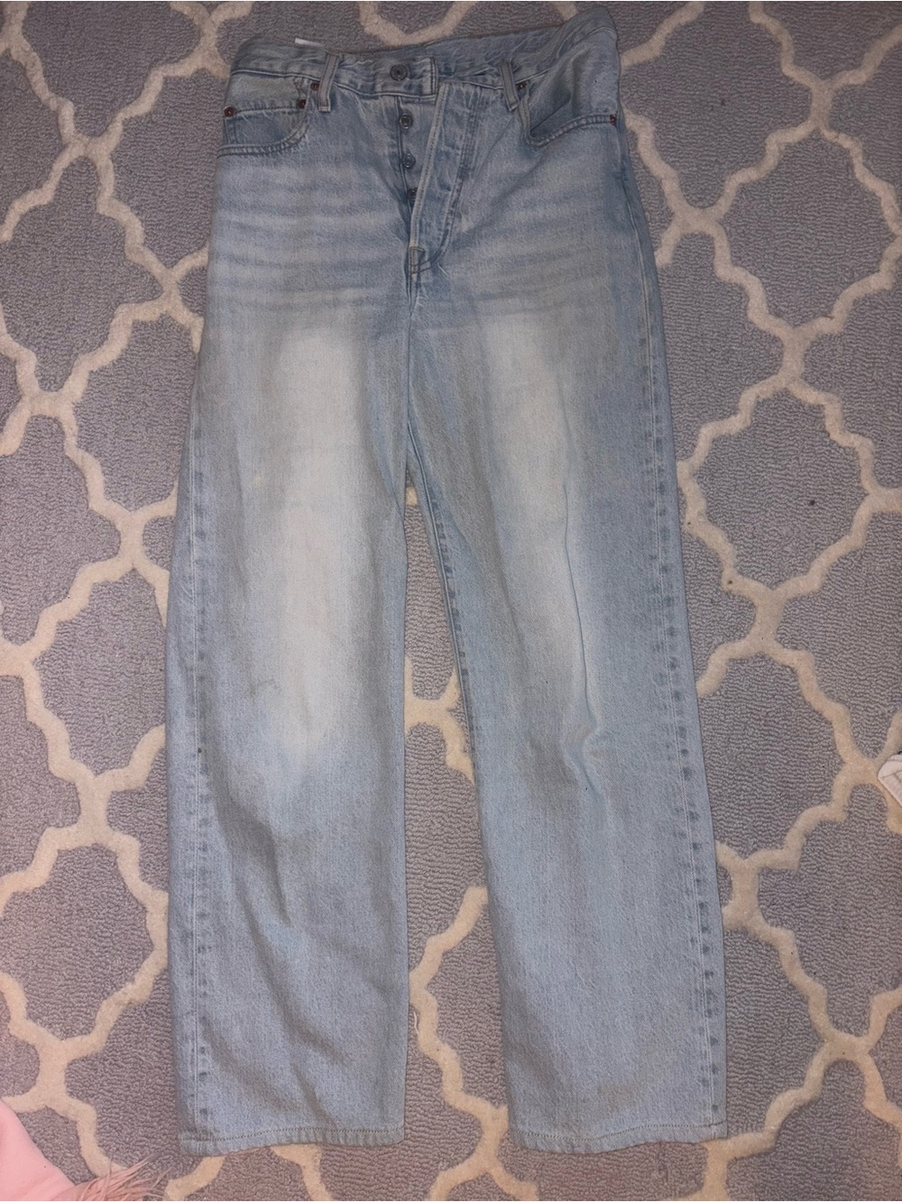 Size 27 Light Wash Levi’s Women’s Jeans